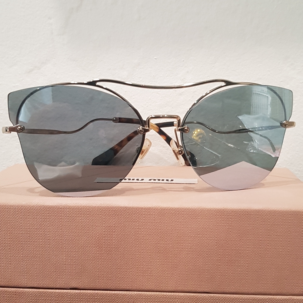 MIU MIU SUNGLASSES